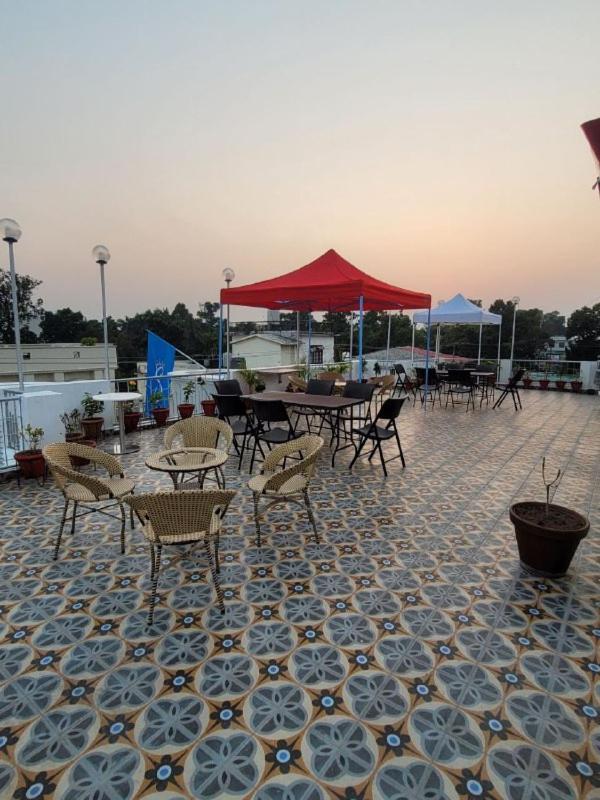 Solitude, The Boutique Hotel Халдвани Экстерьер фото