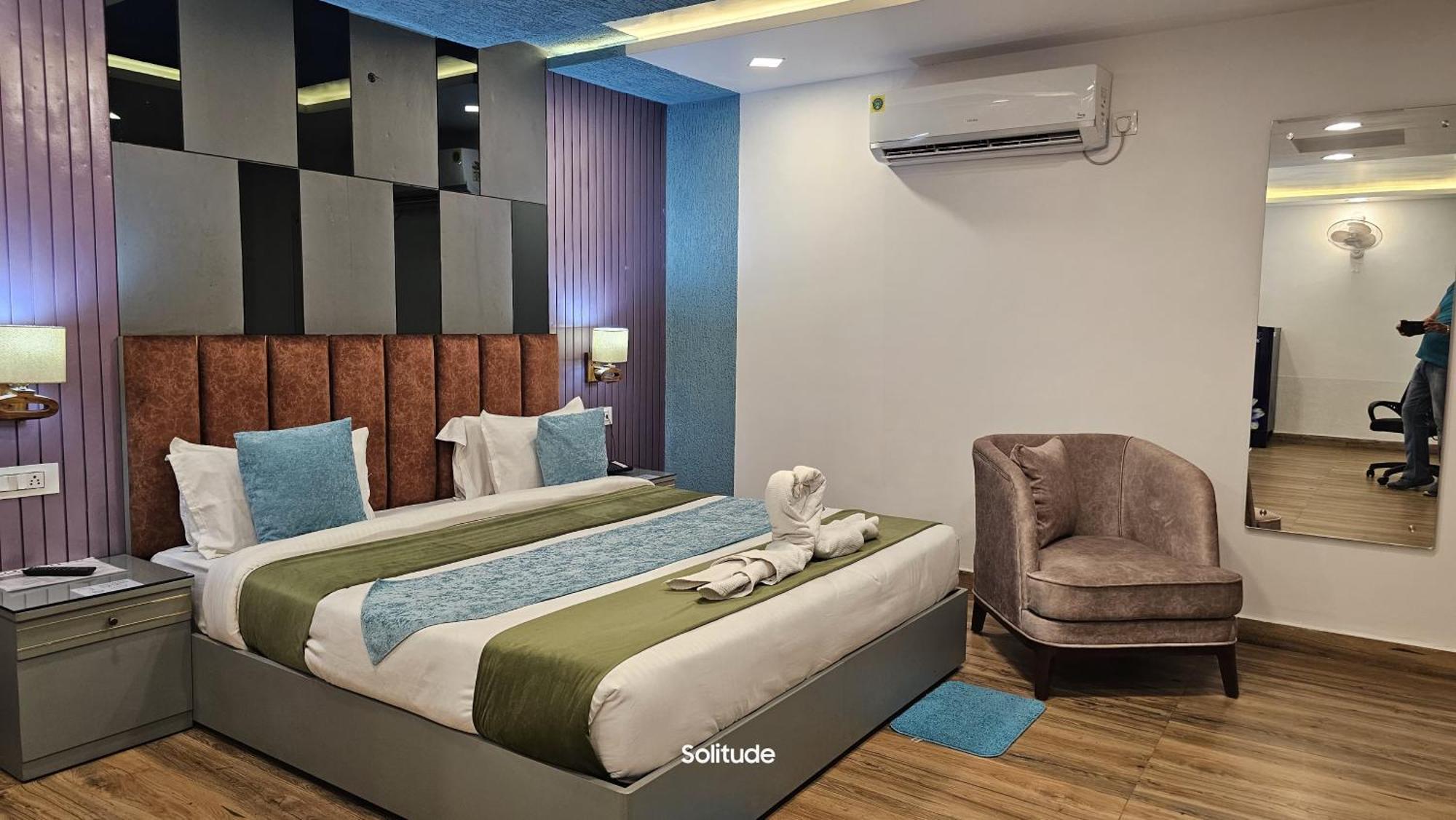 Solitude, The Boutique Hotel Халдвани Экстерьер фото