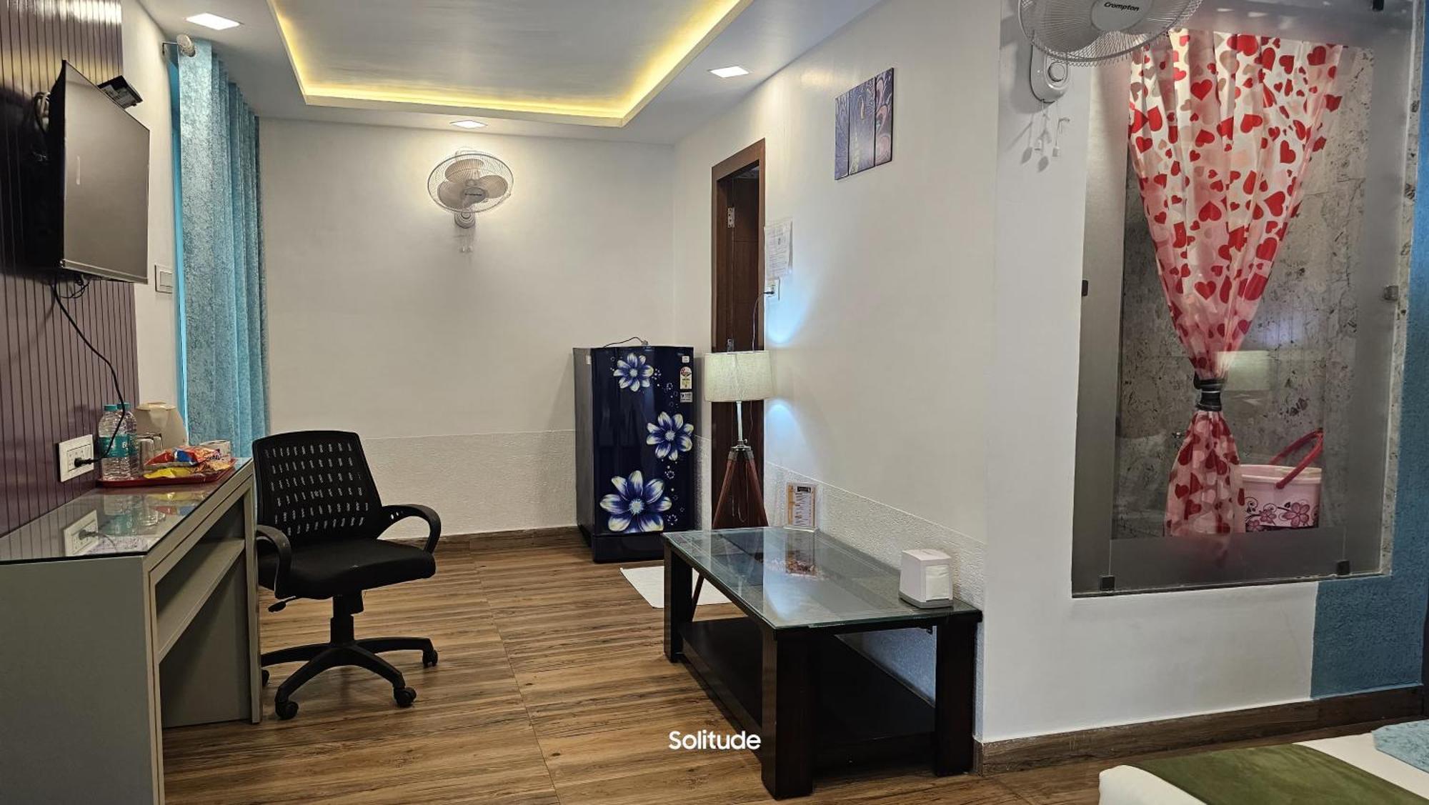 Solitude, The Boutique Hotel Халдвани Экстерьер фото